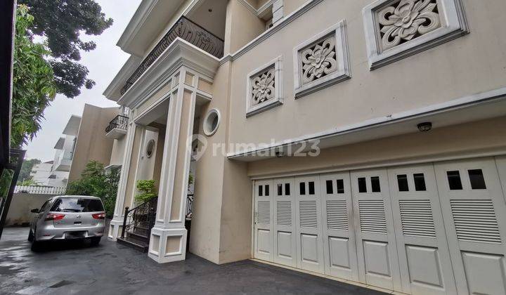 Rumah Bagus Semi Furnished SHM di Jl. Praja Arteri Pondok Indah, Jakarta Selatan 1