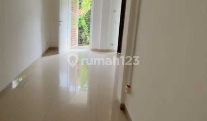 Dijual Rumah Bagus Sektor 9 Bintaro 2