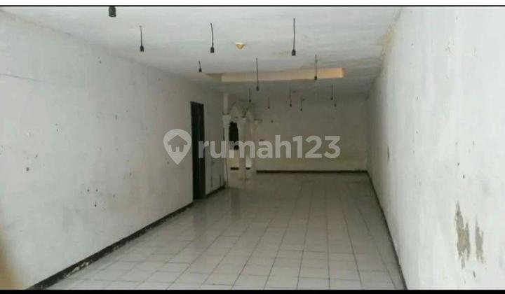 Rumah Butuh Minim Renovasi Semi Furnished SHM Cideng, Jakarta Pusat 2