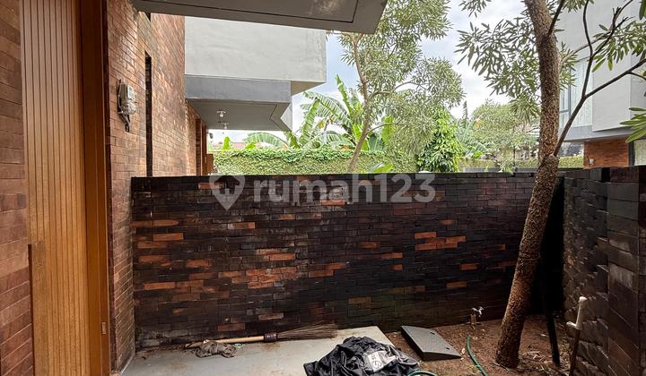 Dijual Rumah Bagus Siaphuni di Townhouse Ruma Joglo Jakarta Barat