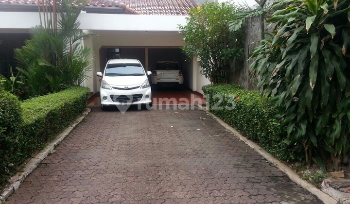 Nice Semi Furnished SHM House in Bendan Kemang, South Jakarta