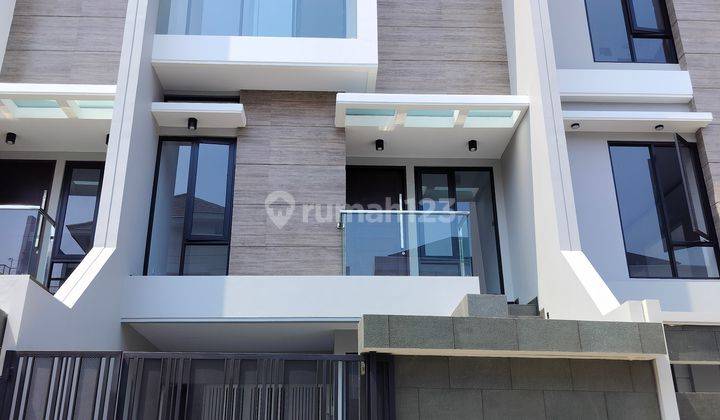 Dijual Rumah Modern Brand New 3 Lantai di Taman Permata Sunter Jakarta Utara  1