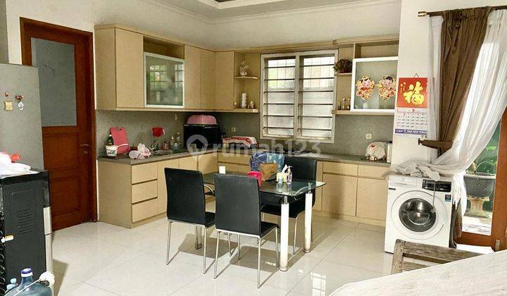 Rumah Kondisi Full Furnish, Hadap Selatan, Siap Huni, Rapi, Terawat di Lippo Karawaci 2