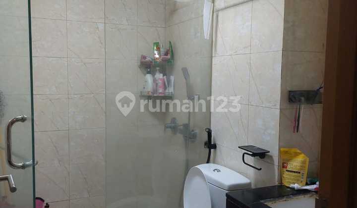 Apartemen The Mansion, Ada 2 BR, Kondisi Furnished, Siap Huni, Rapi Dan Terawat 2