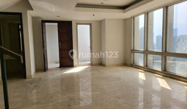 Dijual Apartemen The Masterpiece 3 + 1 Bedroom Type Duplex Luas 147m2 Private Lift View City 1