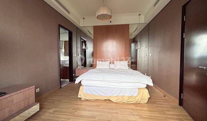 Dijual Apartemen The Peak Tower Regal 3 Bedroom Furnished Luas 158m2 Lokasi Strategis 2