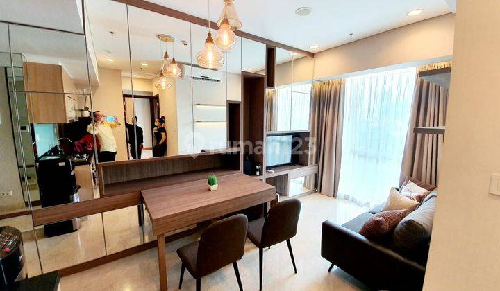 Dijual Apartemen Sky Garden 2 Bedroom Furnished Luas 63m2 Lokasi Strategis 1