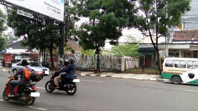 Tanah Pusat Kota Bandung Cocok Untuk Bangun Komersil di Jl Aceh 1