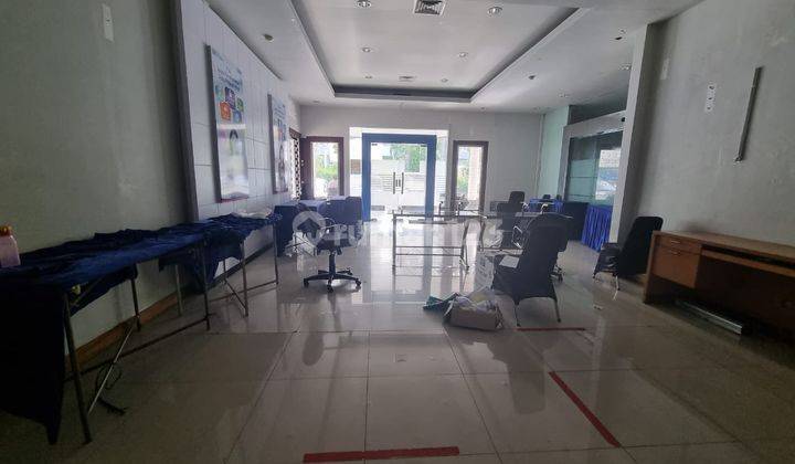 Rumah + Gudang Lokasi Strategis Mainroad di Dago 3