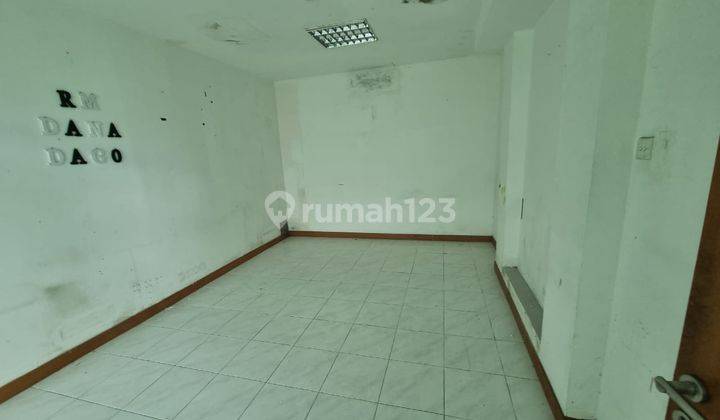 Rumah + Gudang Lokasi Strategis Mainroad di Dago 5