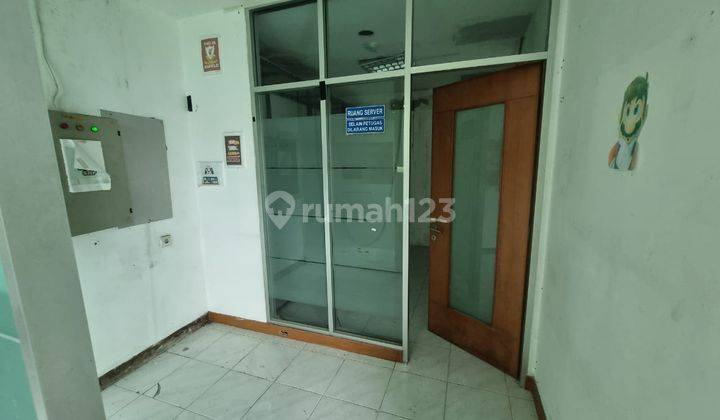 Rumah + Gudang Lokasi Strategis Mainroad di Dago 4