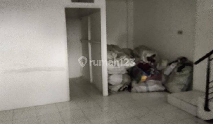 Ruko Strategis Area Ramai Pengunjung di Cihampelas 6