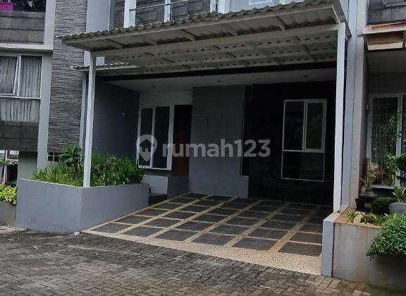 Rumah Culdesac Cantik Banget Bonus Canopy di Sukahaji 1