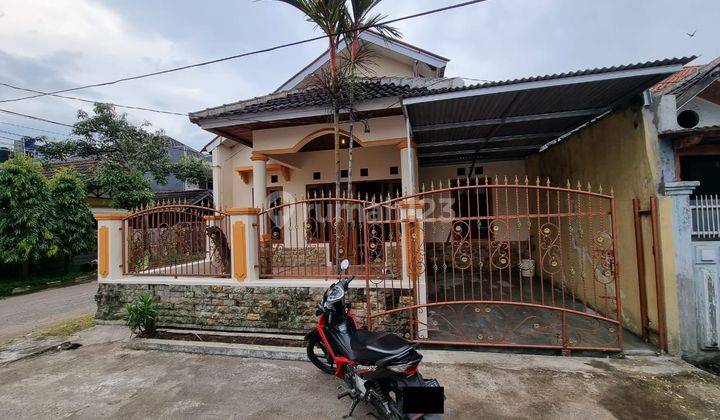 Rumah Sudah Renovasi Siap Huni di Taman Rahayu 2 2