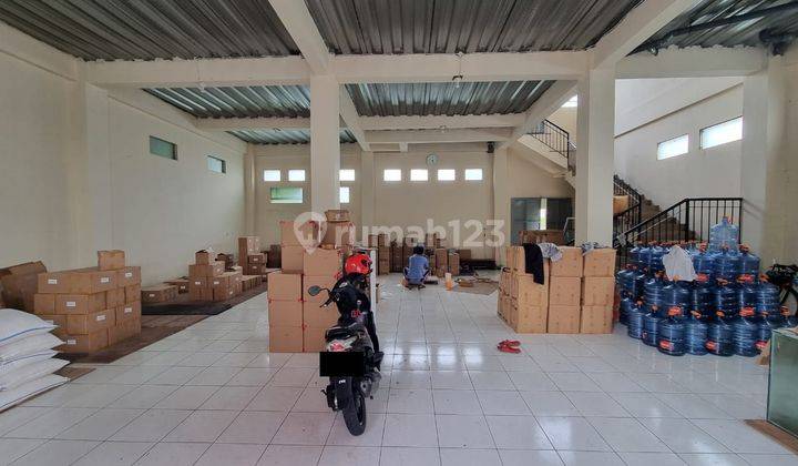 Gudang 2 Lantai Area Pusat Kota di Halteu Selatan 1