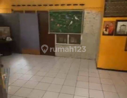 Rumah 15 Kamar Tidur Posisi Tengah Kota di Purnawarman 1