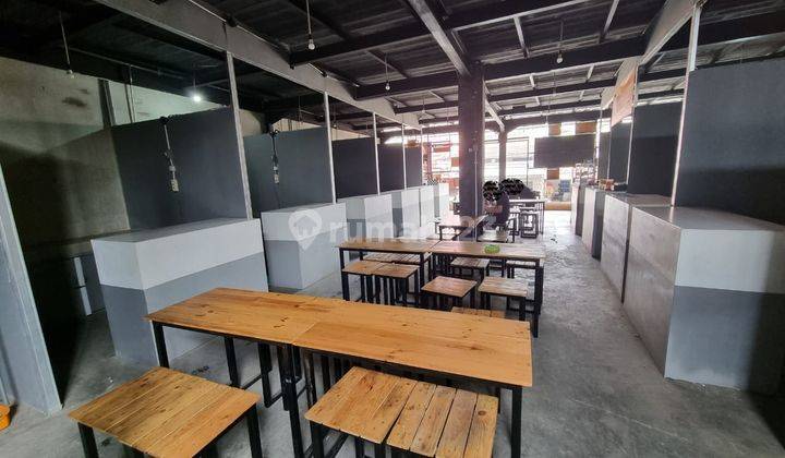 Ruko Mainroad Cocok Untuk Cafe Millenial di Gegerkalong 10