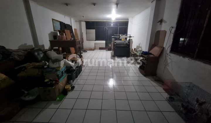 Ruko Lokasi Mainroad Dekat Pasar di Ciateul 6