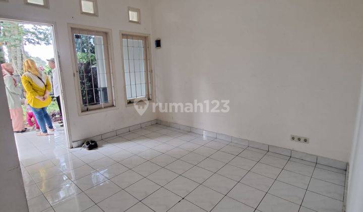 Rumah Mainroad Cocok Dijadikan Ruko di Sarijadi 2