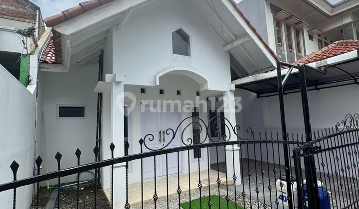 Rumah Minimalis di Lembah Sariwangi, Sejuk dan Strategis