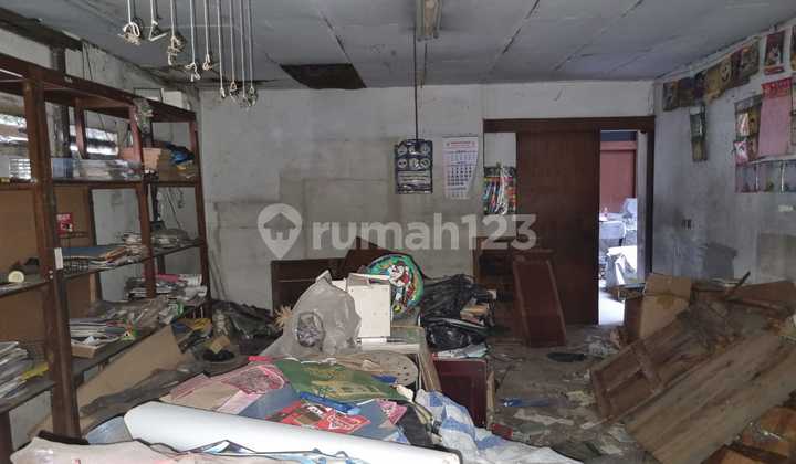 Ruko Strategis Berada di Tengah Kota Bandung di Cibadak Bisa Disewakan