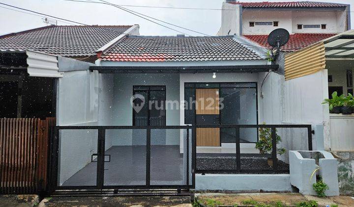 Rumah Siap Huni Akses Jalan Muat 2 Mobil di Taman Kopo Indah 2 1