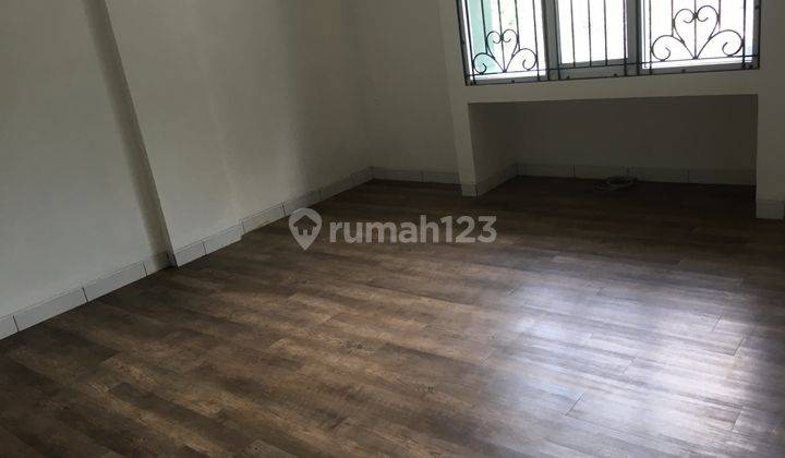 Harga 5,5 Milyar, Ruko Siap Pakai Bagus, 3 Lantai Di Bona Indah Bisnis Center, Lebak Bulus, Jakarta Selatan 3