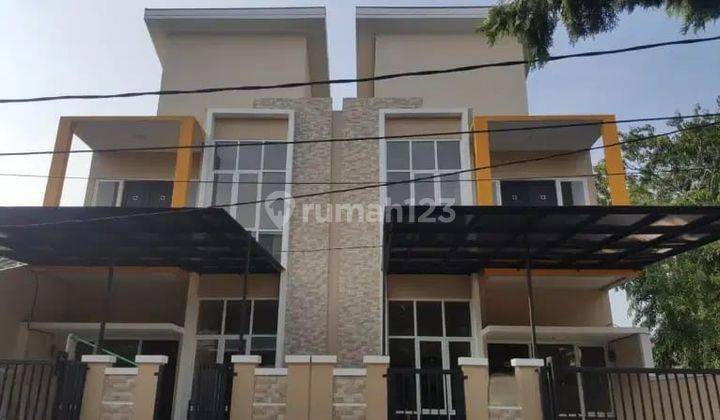 Rumah Baru Ada 2 Unit di Boulevard Hijau Gaya Futuristik 72914 Rc 1