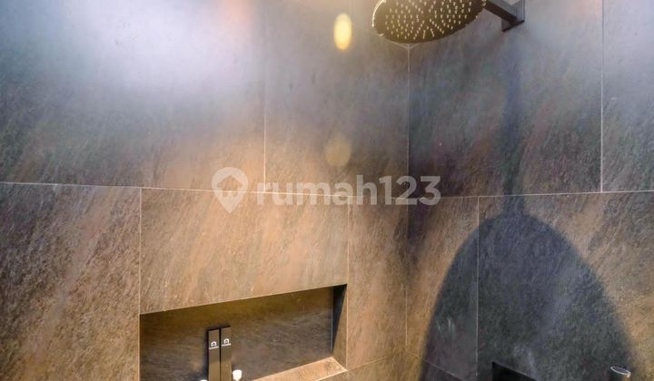 Apartemen Menteng Park Studio Design Mewah Rombak Total. Very Nice Interior Furniture. 2