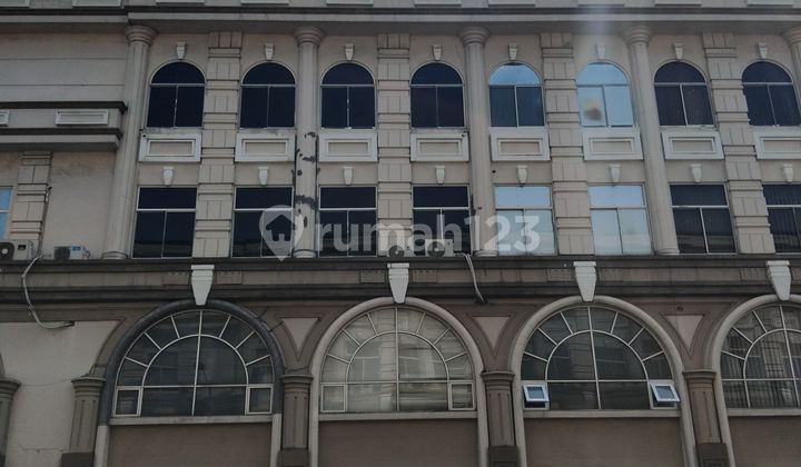 Ruko Green Lake City Cipondoh Tangerang 