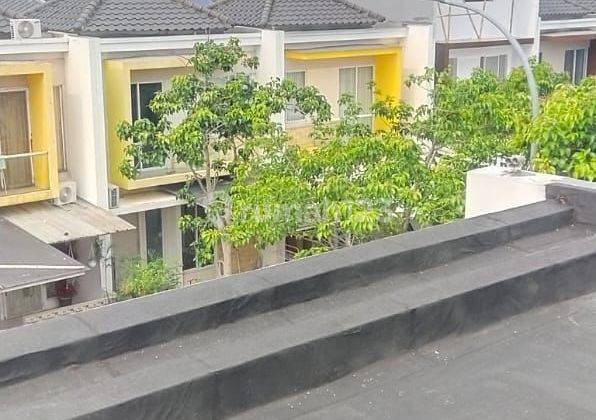 Rumah 2 Lantai SHM di Cluster Australia Green Lake City  1