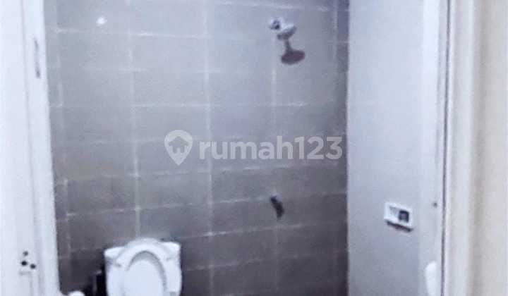 Shop House Facing Main Road In Green Lake City Cipondoh Tangerang 2