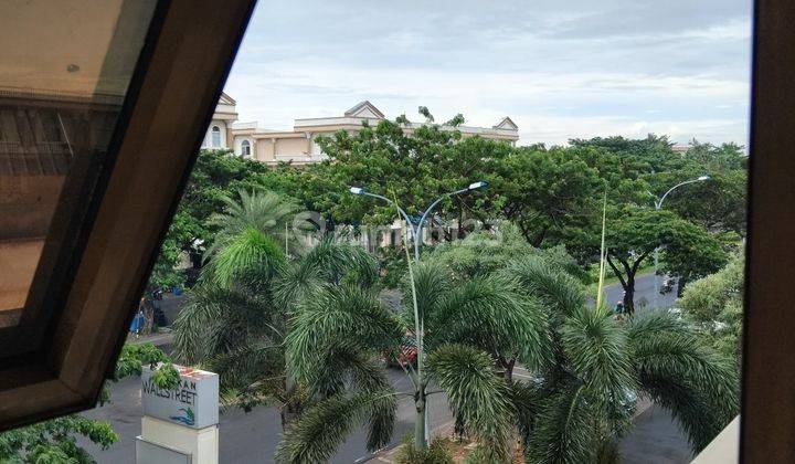 Ruko Hadap Jalan Raya Di Green Lake City Cipondoh Tangerang 1