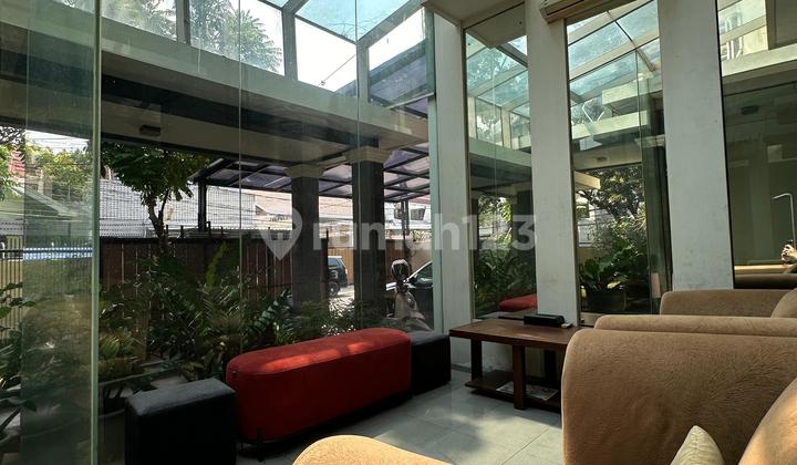 Rumah Lokasi Premium di Kebayoran Baru Jakarta Selatan Rumah Lokasi Premium di Kebayoran Baru Jakarta Selatan
