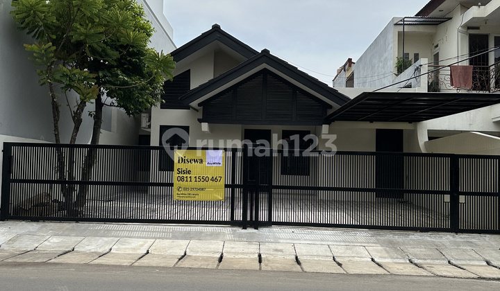 Rumah Tinggal di sewakan Jl Cipinang Indah Raya Jakarta Timur Rumah Tinggal di sewakan Jl Cipinang Indah Raya Jakarta Timur
