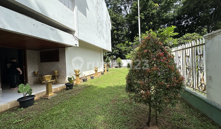 Rumah di Jl Sekolah Duta 1 Pondok Indah 2