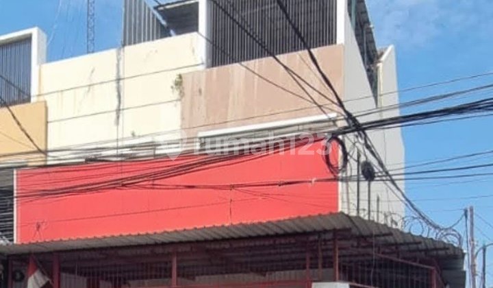 S2317-Cbl5 - 2.5-Story Shop House, Land Size 7X18 M2, Busy and Passable Commercial Area, North Ramaihadal, Kepa, Diduri 1