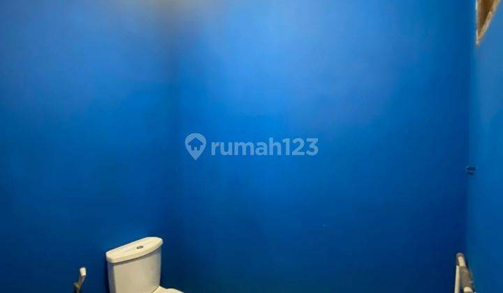 Rumah Eks Usaha Konveksi 4x22 M2 No Carpot Dkt Kemanggisan Raya 8