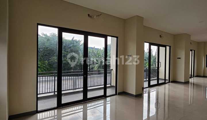 Ruko baru 3 unit plus gudang di jalan panjang 2