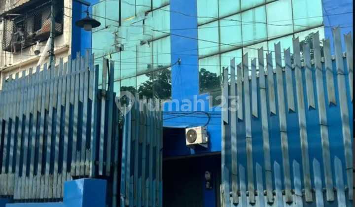 S2121-51=+2 Ruko 3 Lantai 5x35/5x17 M2 Jalan Depan 4 Mobil 2 Arah Di Tubagus Angke