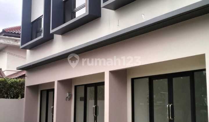 J2162-4X25 New Row Houses 4 Units Connected 4X15/4X9 2 Floors 2-Car Street Busy Facing South DKI Regency 2