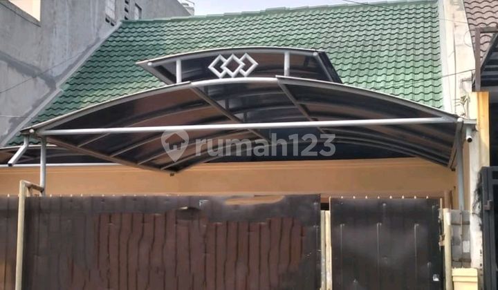 S1929-dp Rumah 1 1/4 Lt 7x23,5 M2 Carport 2 Mbl Hadap Barat Linkungan Bagus & Rapi Jln 2 Mobil 2