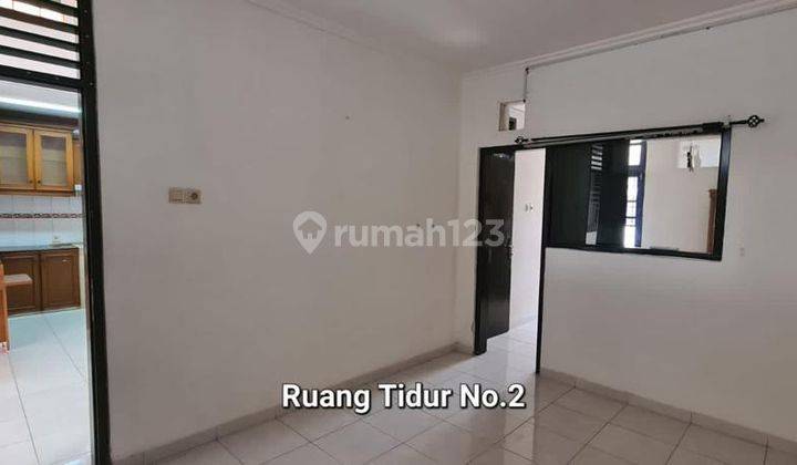 S1922-cb%0f1 Rumah 1.5 Lanta Hadap Utara Garasi 2 Mbl Kebon Jeruk Barui Garasi 2 Mbl 2