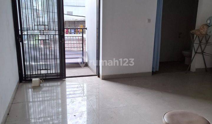 S1740-Cb3ff Rumah Baru 3 Lantai 7x11 M2 Jln 1 Mbl Hadap Selatan Tanjung Duren  2