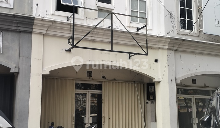 J1525-64d Affordable 4-Story Shophouse Including Basement 4.5x15 M West-Facing Within Tanjung Duren Raya Central Shophouse Cluster Business Area