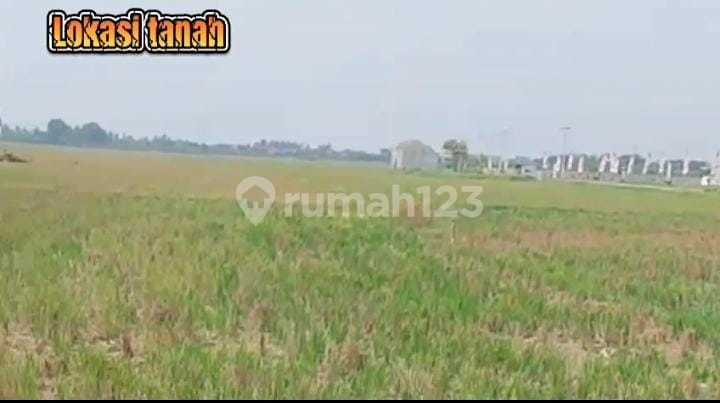 Land for Housing or Warehouse by CBL River Road and Near Gabus Tambun Utara Toll Gate.