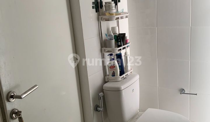 Rumah 2 Lantai Siap Huni, Sudah Renovasi Di Perum Berandamas, Bekasi 13