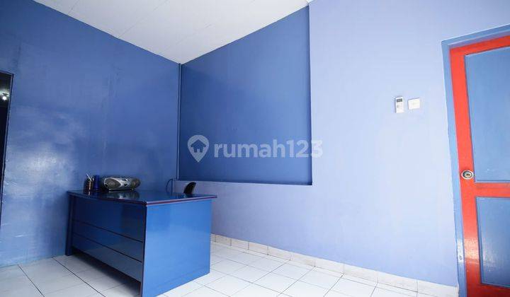Ruko 2 Lantai Rapih Dekat Dengan Harapan Indah Bekasi 14