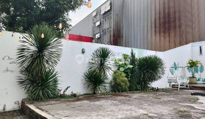 Tempat Usaha Lokasi Sangat Strategis Di Jl. Jend. Sudirman Bekasi 6