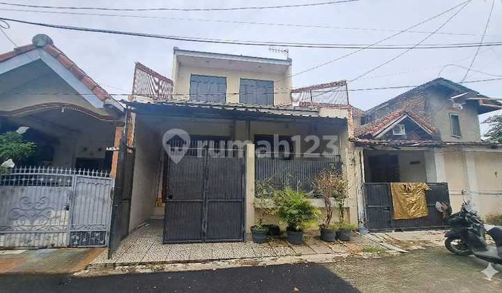 Murah! Rumah Taman Harapan Baru Bekasi 2 Lantai SHM Siap Huni